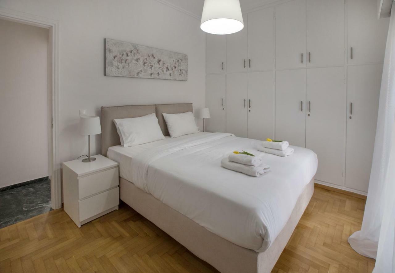 Roomy And Comfortable Apartment Near Acropolis By Ghh Athens Exterior photo
