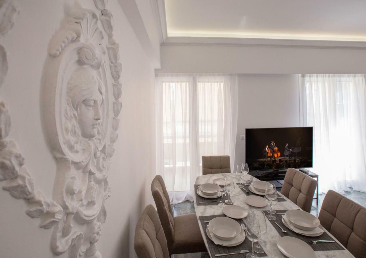 Roomy And Comfortable Apartment Near Acropolis By Ghh Athens Exterior photo
